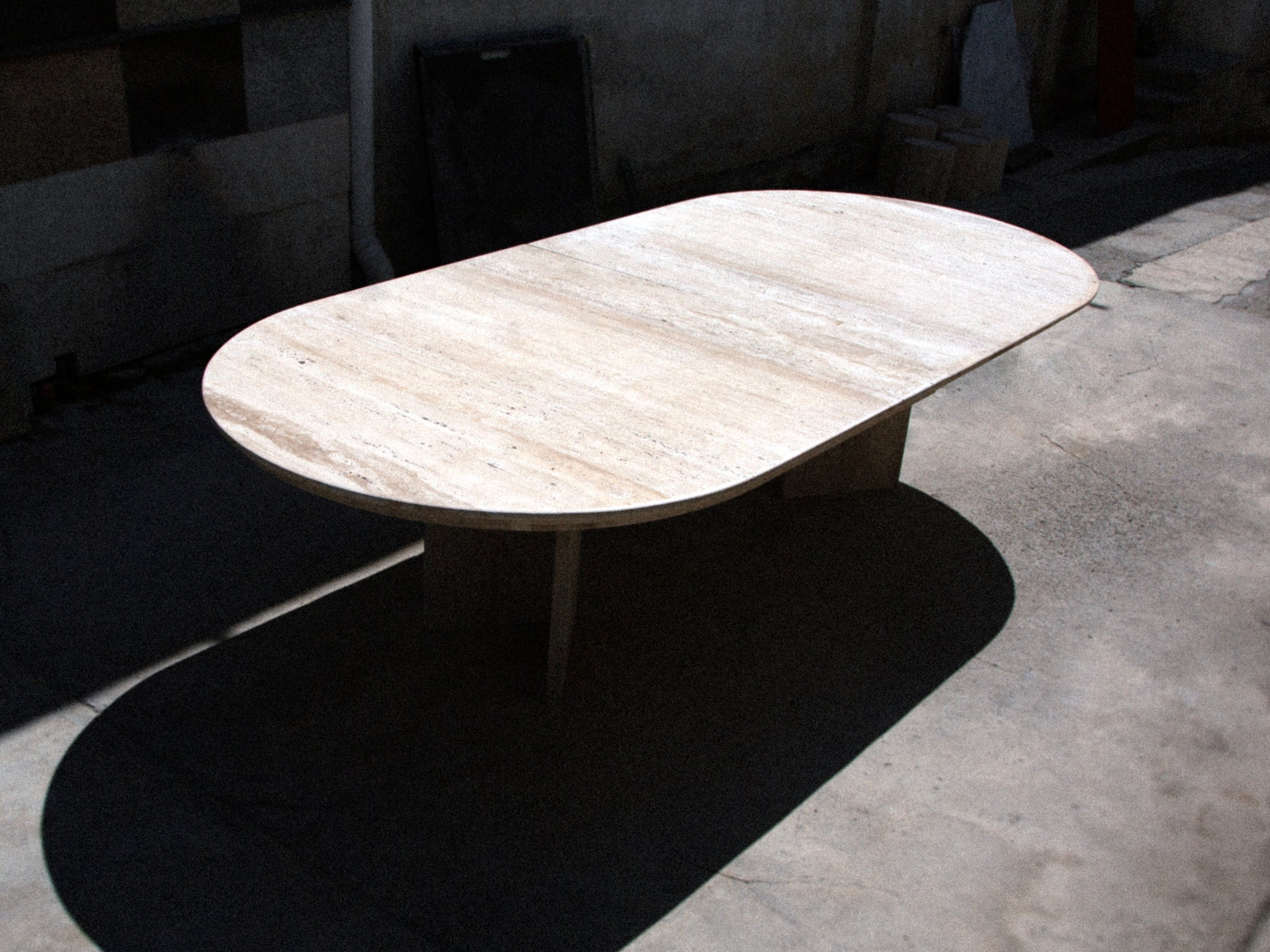 Elipse Dining Table