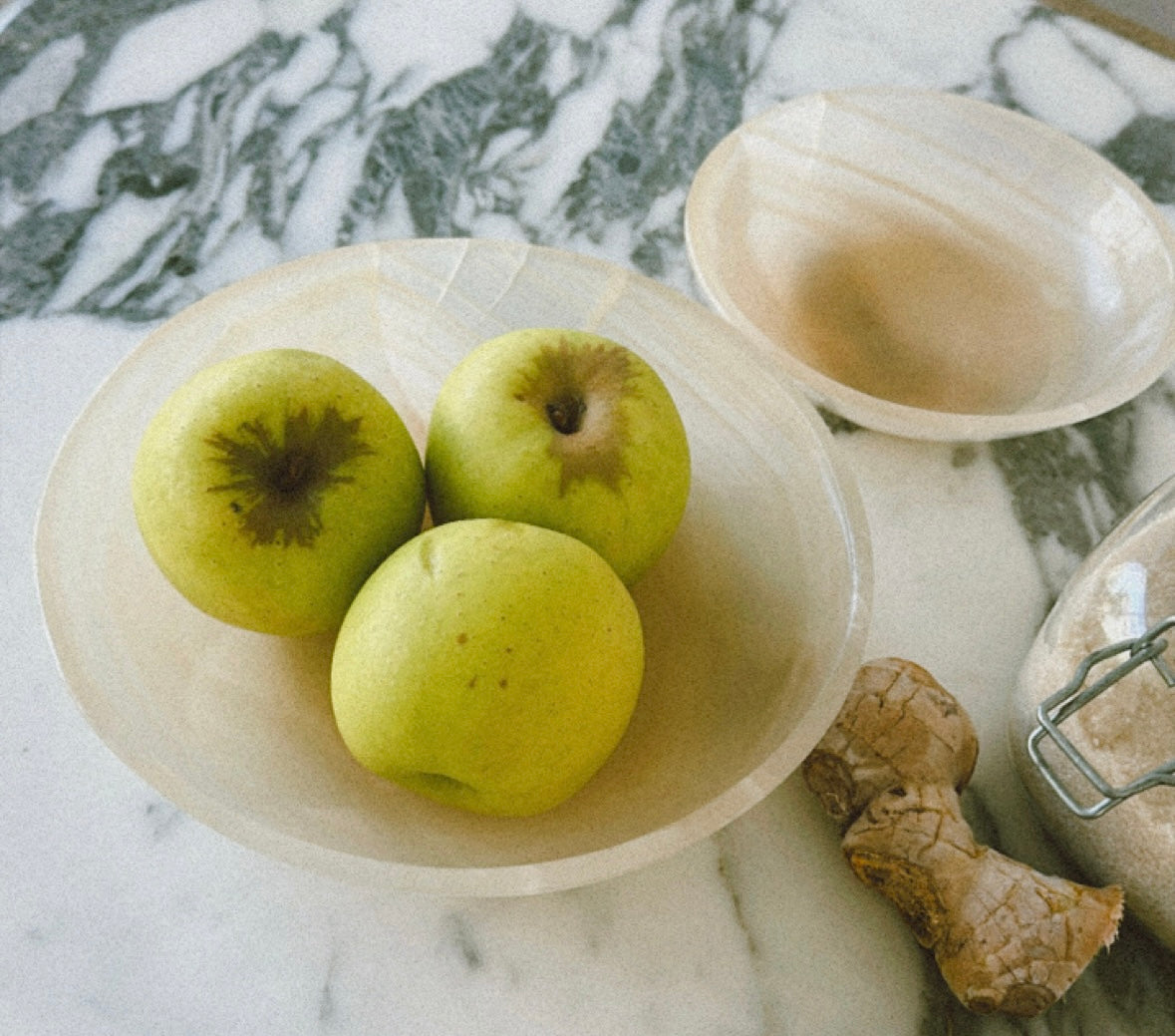 Onyx Bowls (Set of Two)