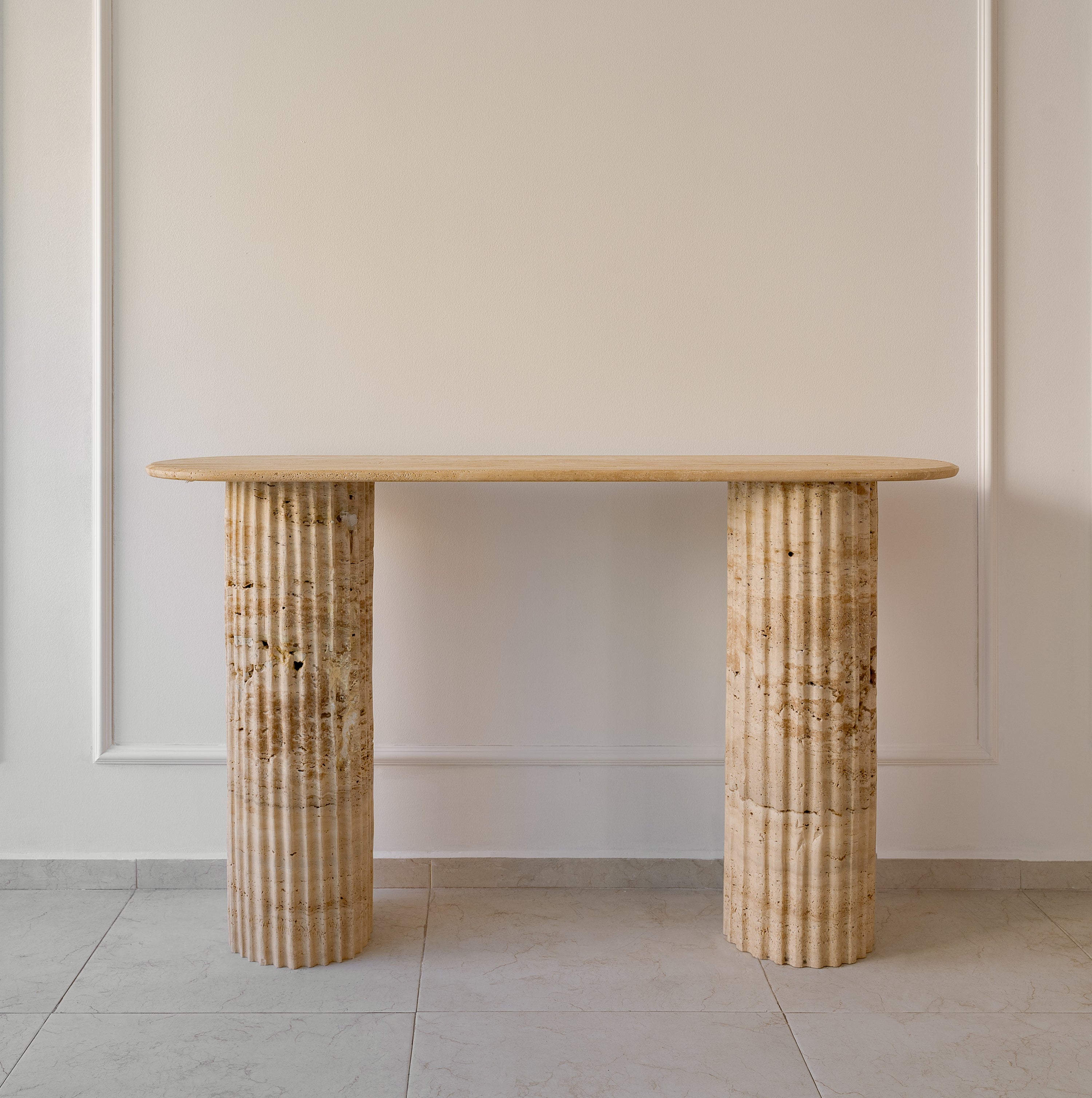 Striatto Console table