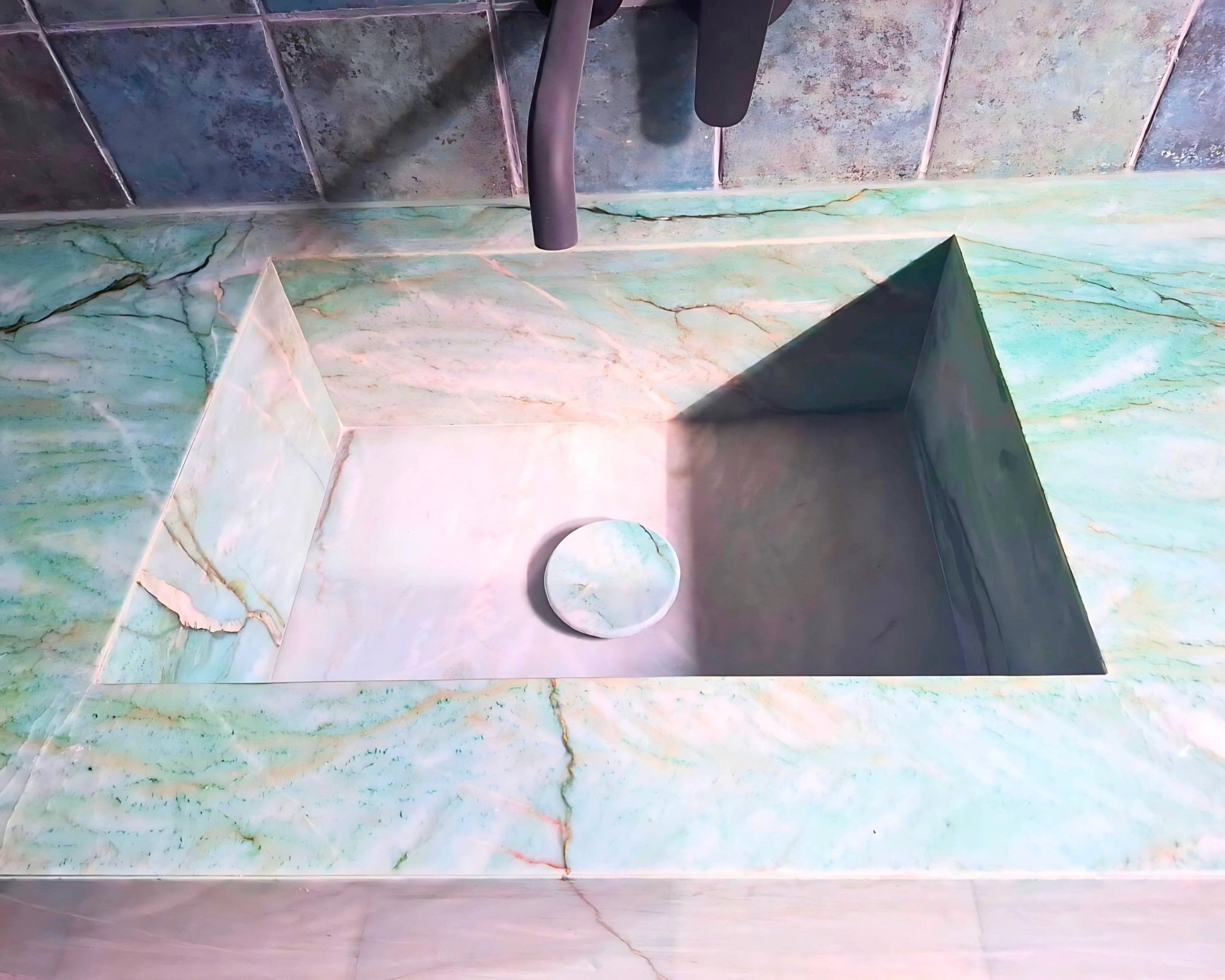 Floating Sink
