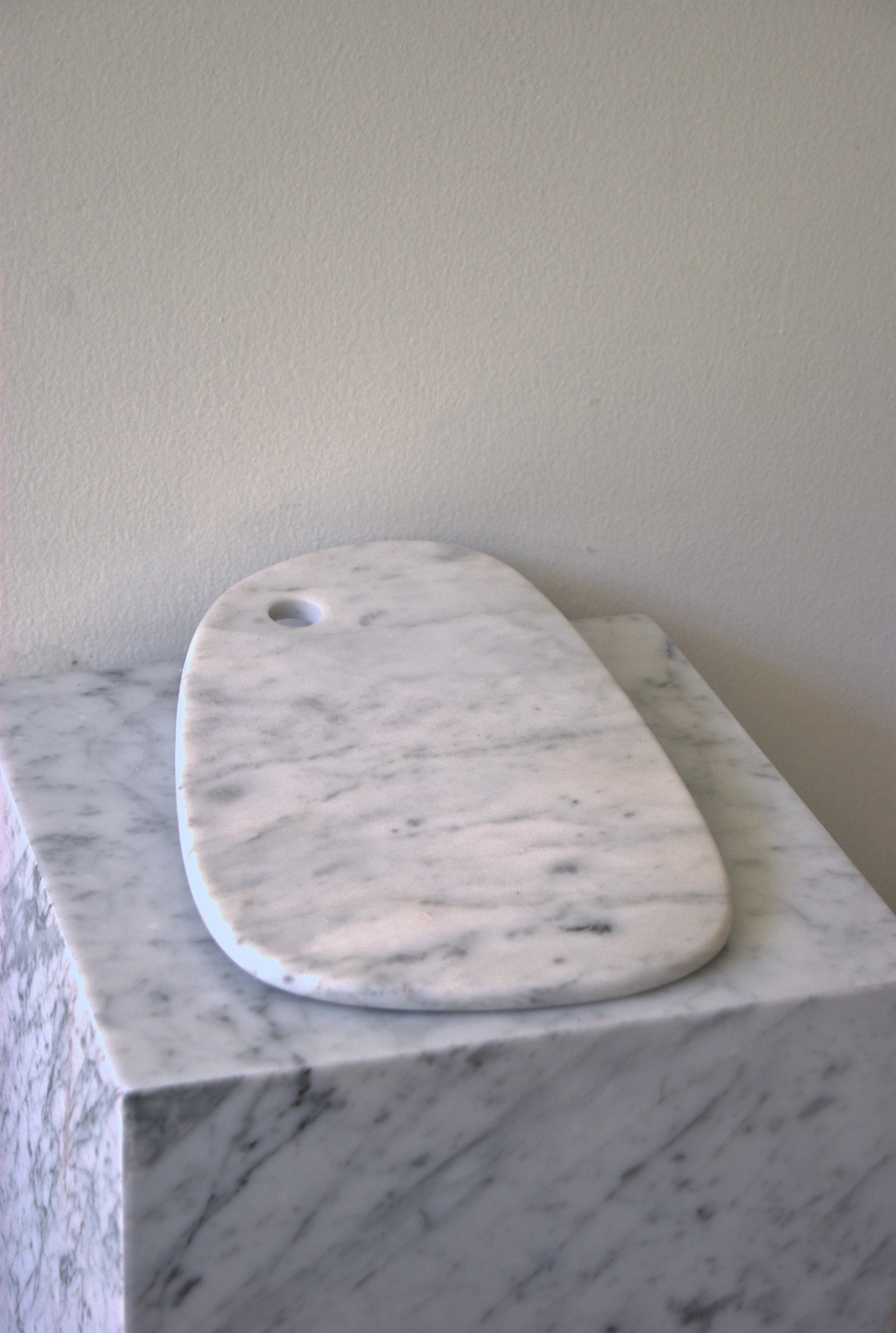 Arabescato chopping board