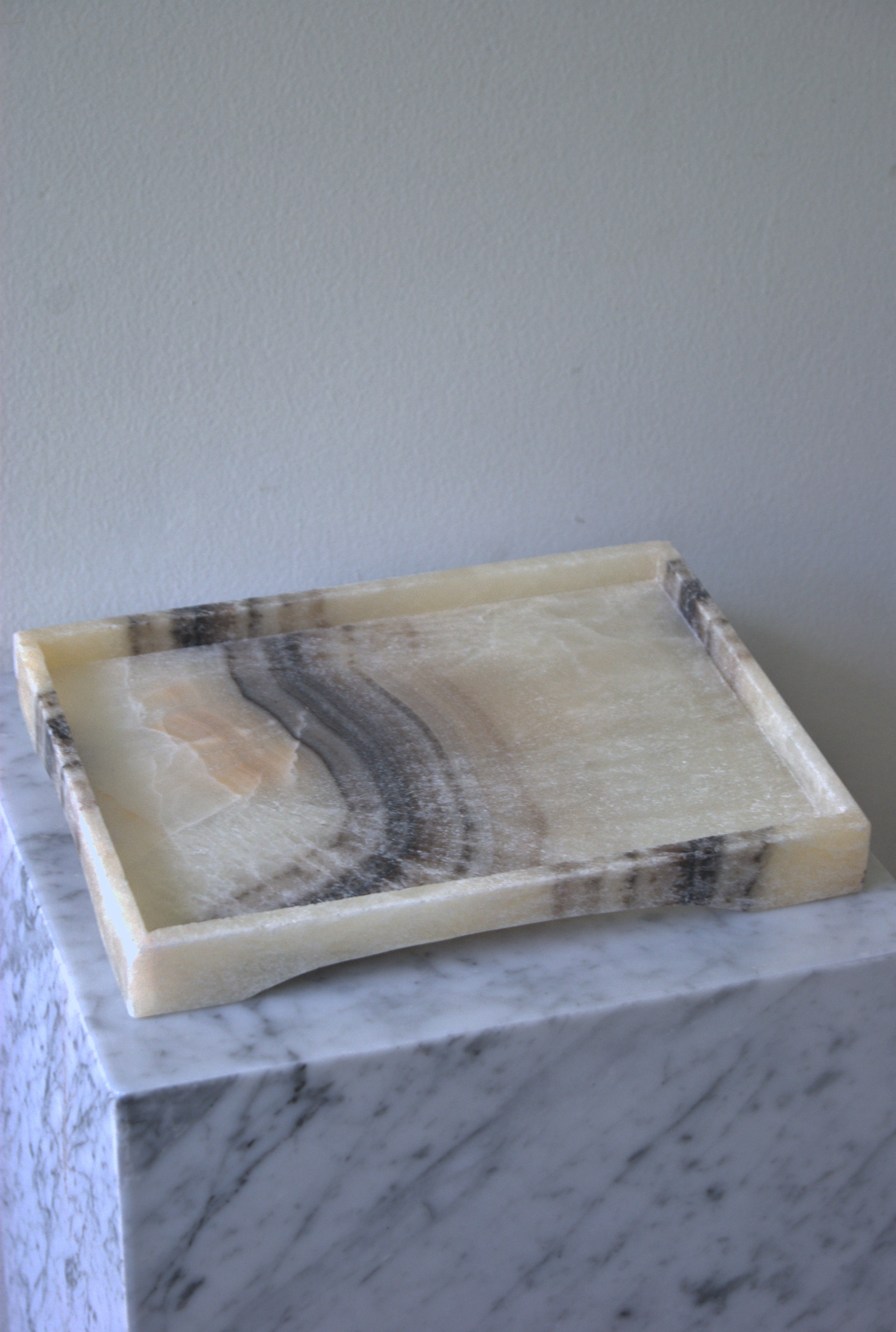 Onyx Tray