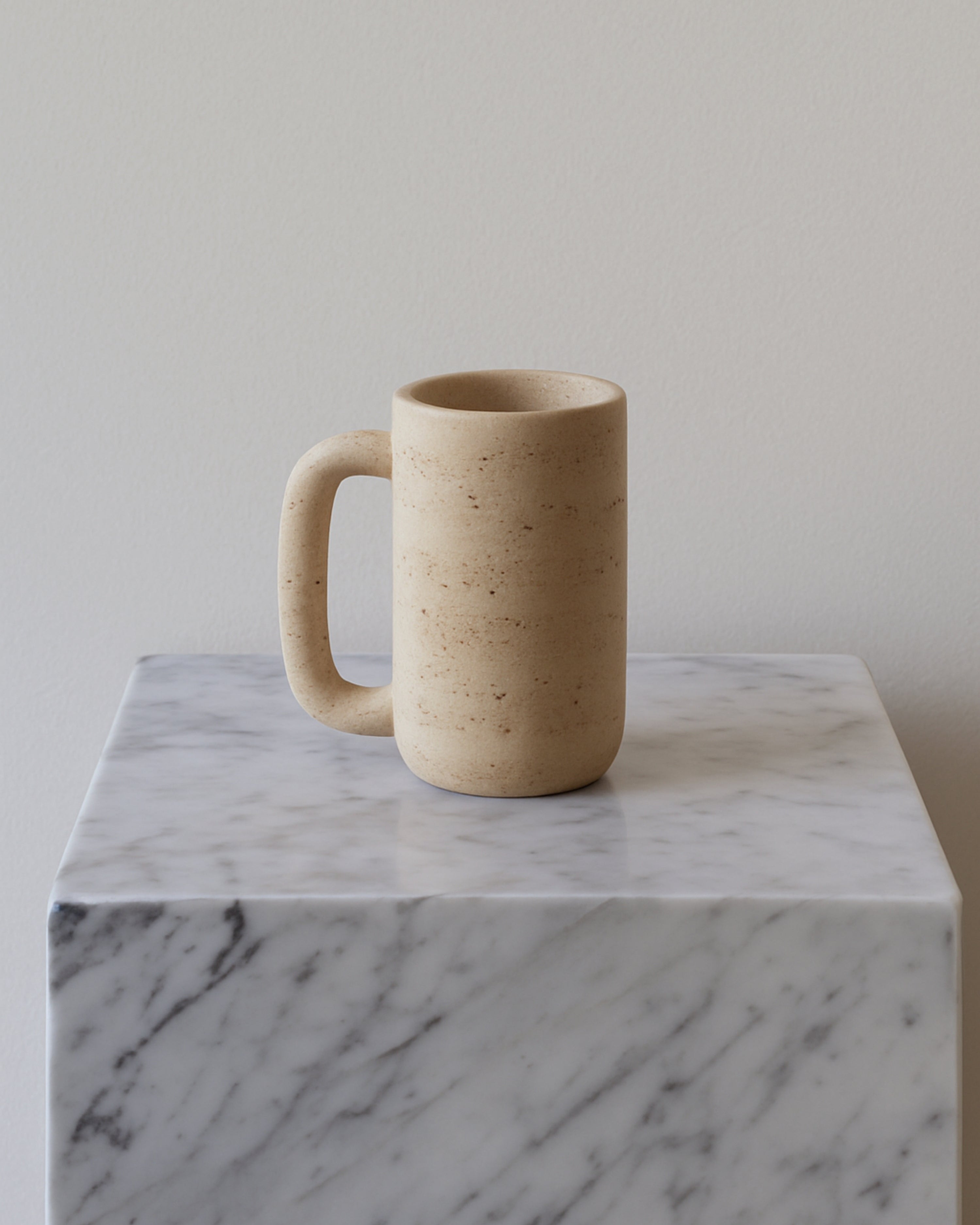 Taza de mármol blanco